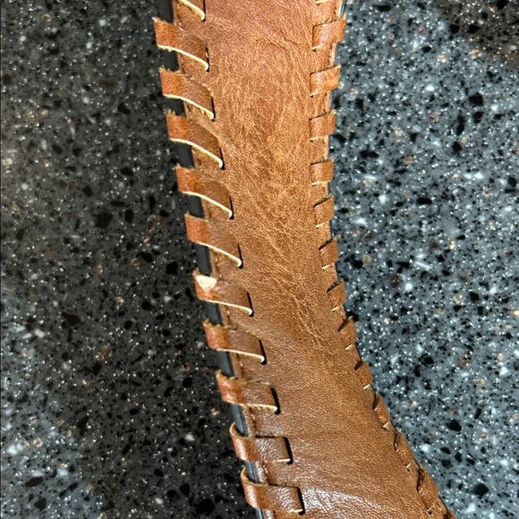 Antik Kraft Brown Crossbody Bag with Stitch Detail - Picture 6 of 6